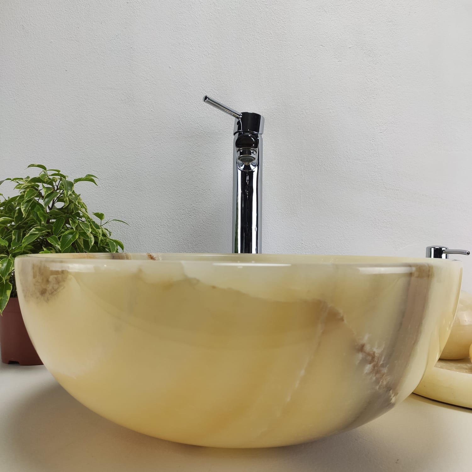 tu9q8dvzcw6hk75iqegezy4joqut6bo0