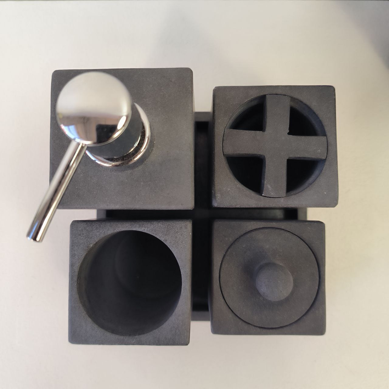 1fcb7ff8-dc97-4d78-bc6b-cec6e0a56121