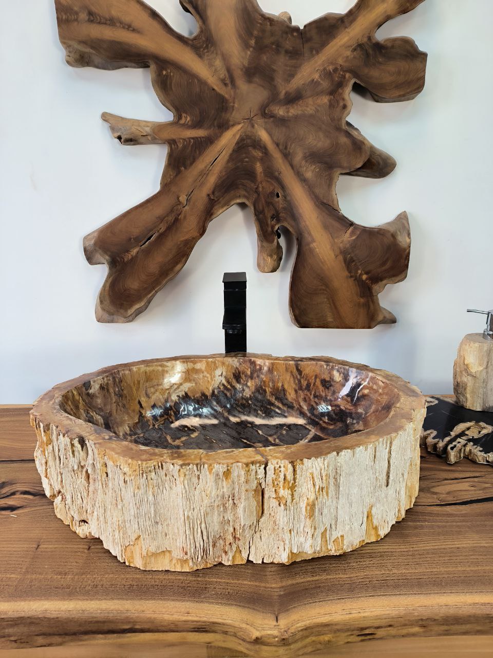 photo_2025-05-17_15-30-25