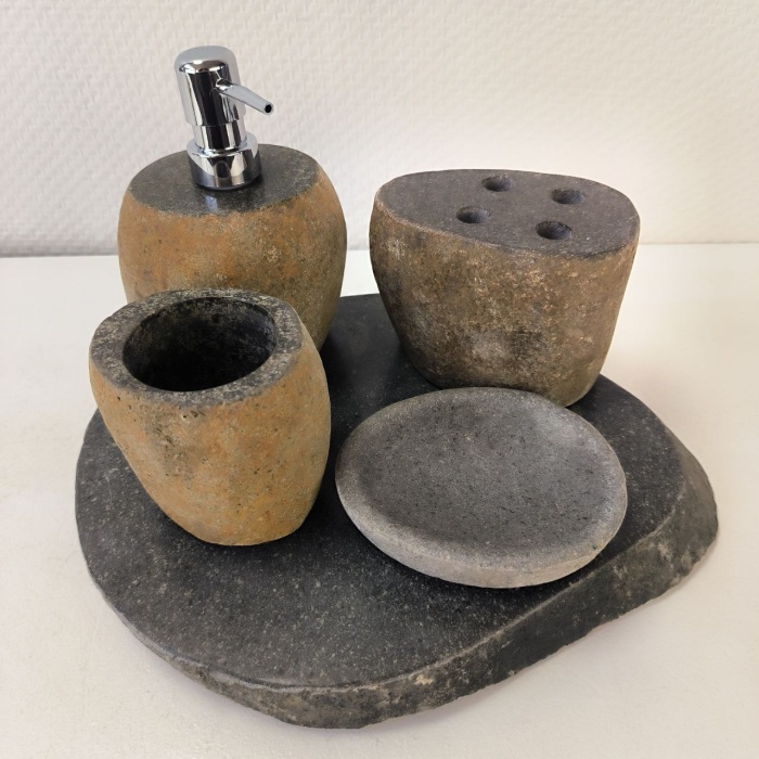 o1xeigyrrlutga6e9rrbqh92wysk1zh2