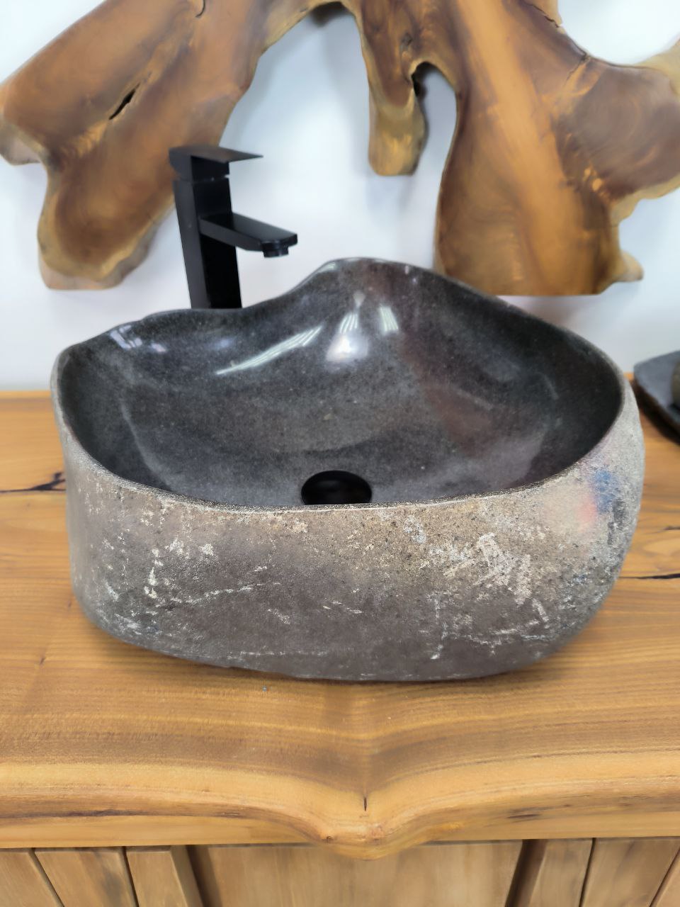 Раковина из речного камня RS-66286 47х46х17 из натурального камня