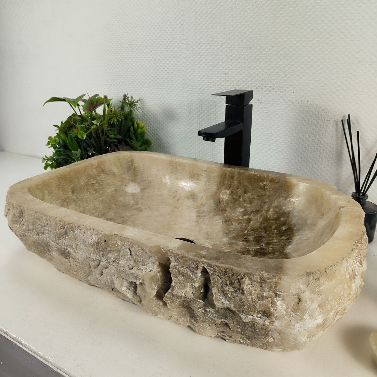 dds1yiug3sls1kimfw9qxx8occc45q0k