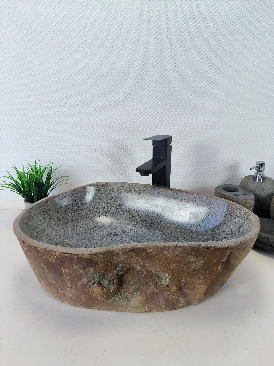 9a3d2256-b73b-4e3e-bacf-ecb8f4cd7c83