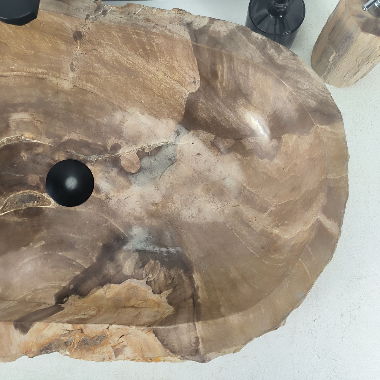 rkka9y6enl59ho1q3l7io9k5tufd9ndi