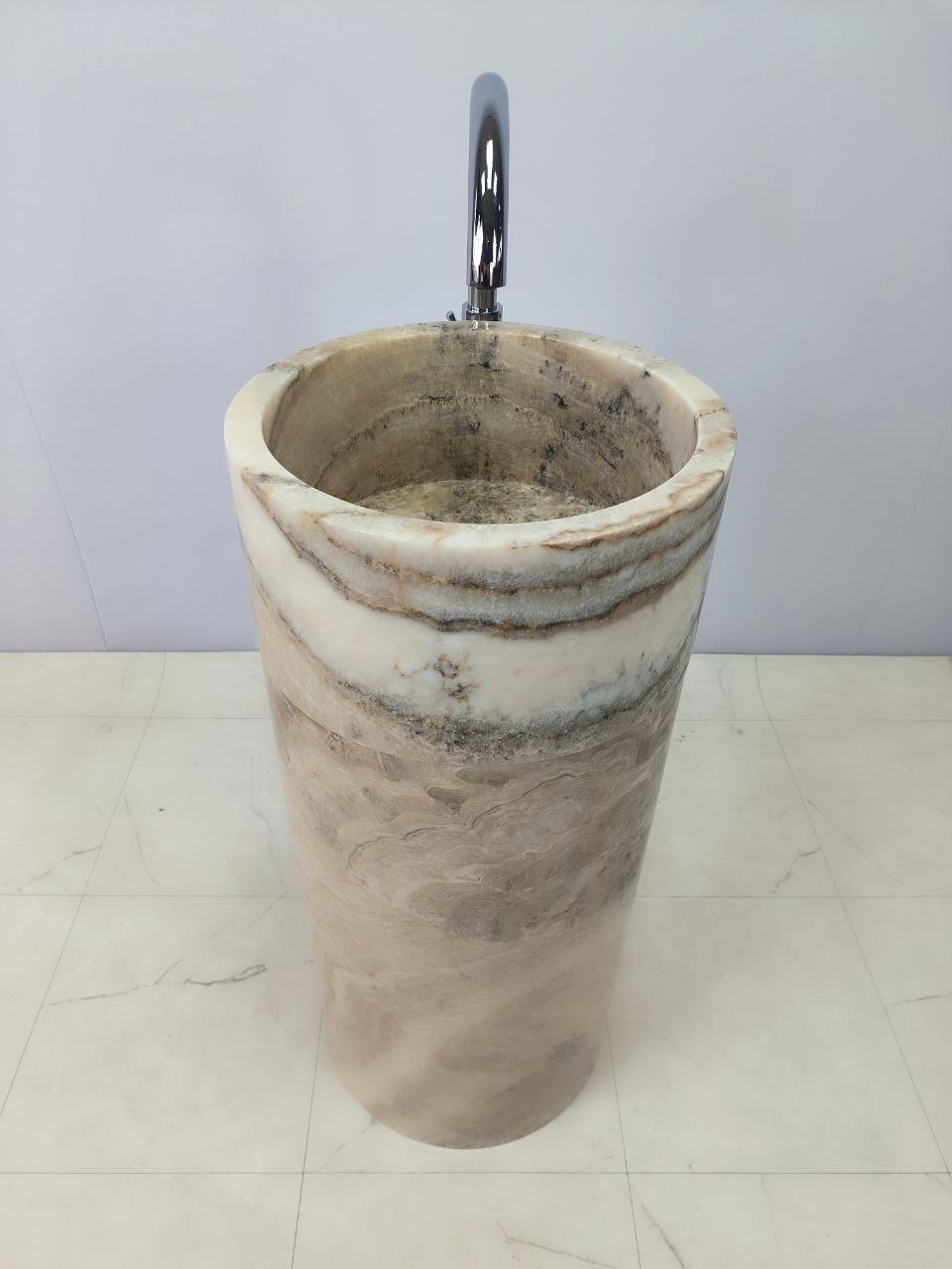 2cb85256-521b-4a28-b895-7b03d8ff2e96