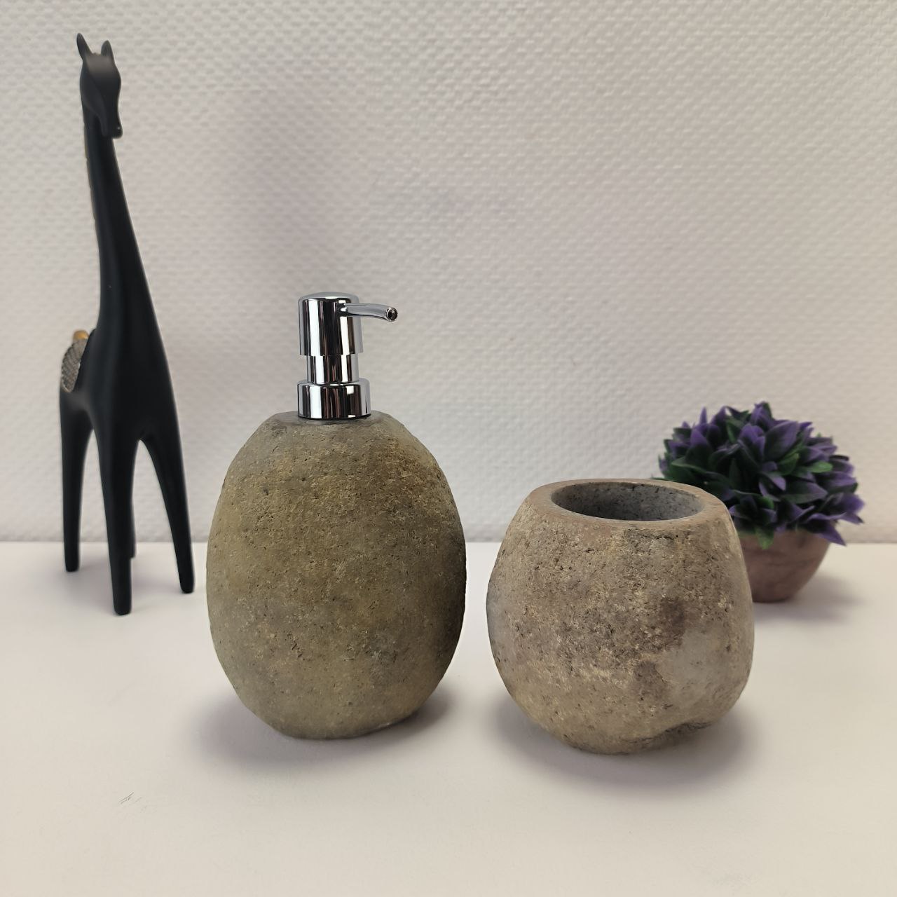 k0bf50zvakj7maccr1slu8sek9mg8z03