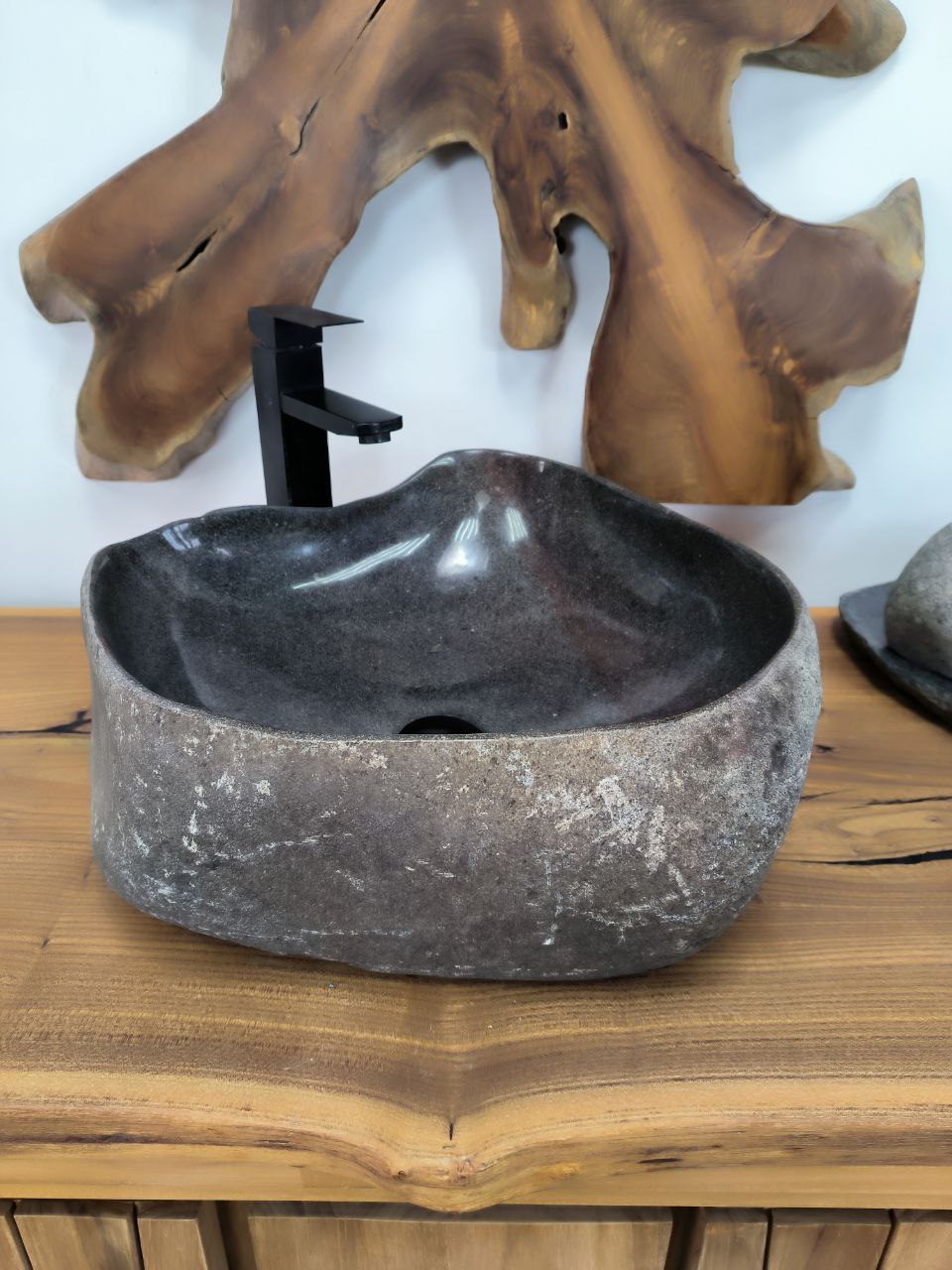 Раковина из речного камня RS-66286 47х46х17 из натурального камня