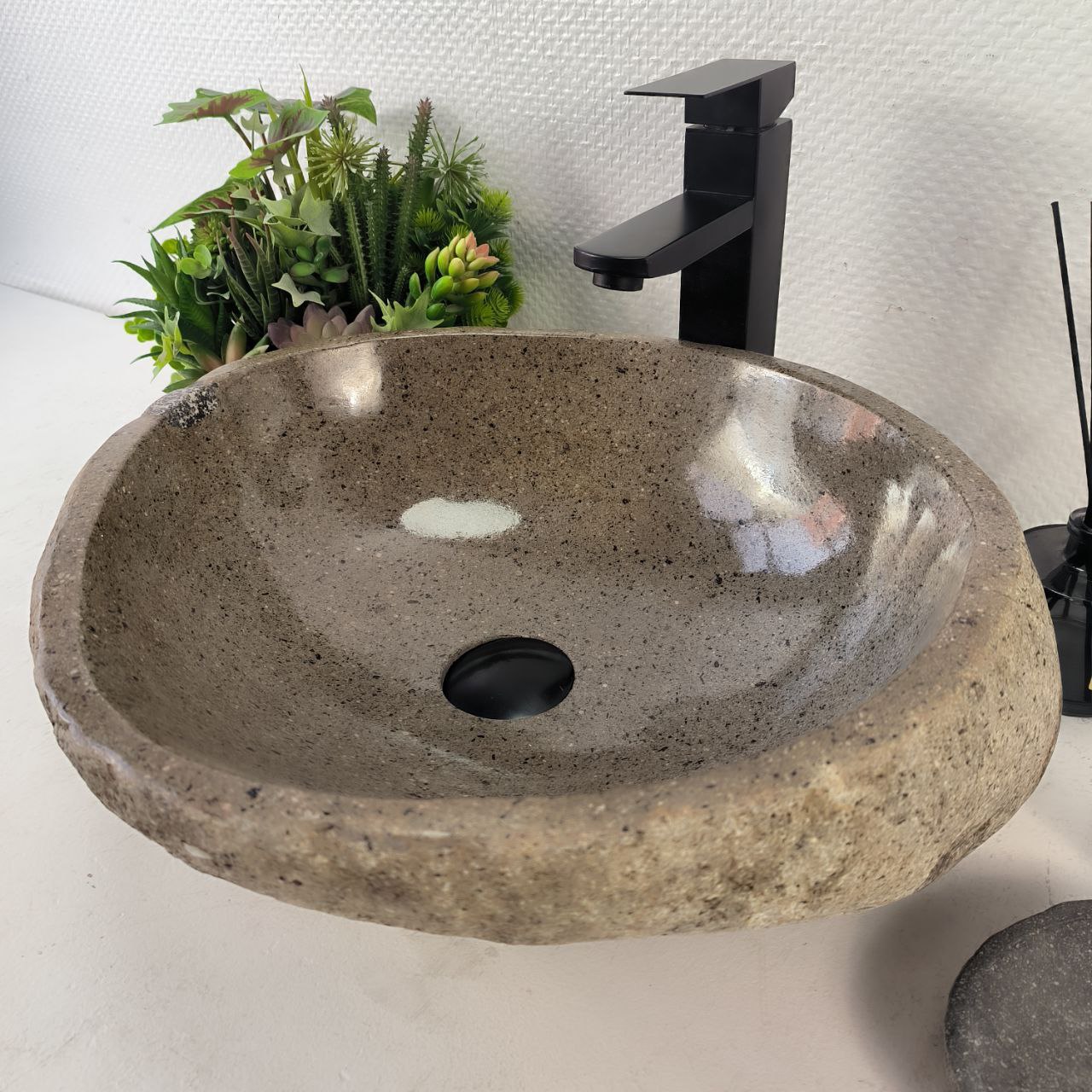 xobamzwkuc1r5mqi1jwy1jiq63ur3brp