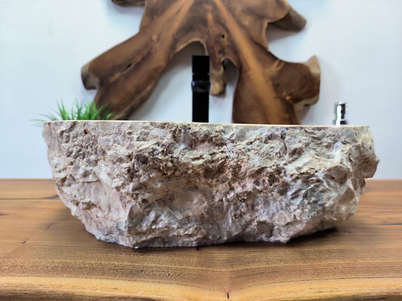 photo_2025-05-14_15-09-24