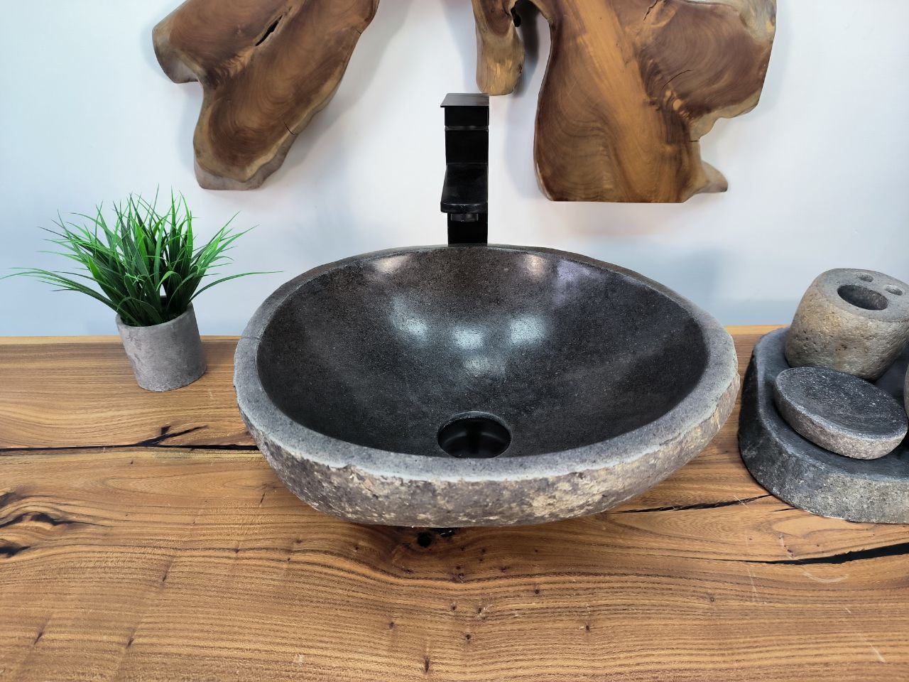 photo_2025-05-15_17-30-28