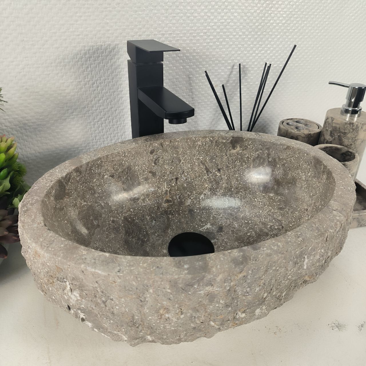 Раковина из мрамора Erozy Grey EM-64640 42*32*16 из натурального камня