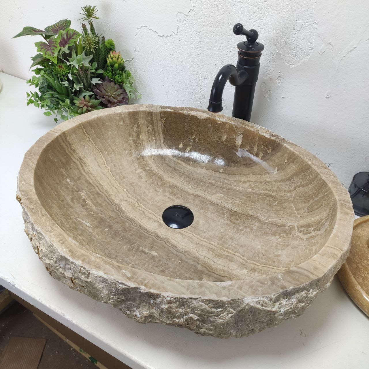 vj3ckqyyv351wyo7s1vx8xzt67i53n0w