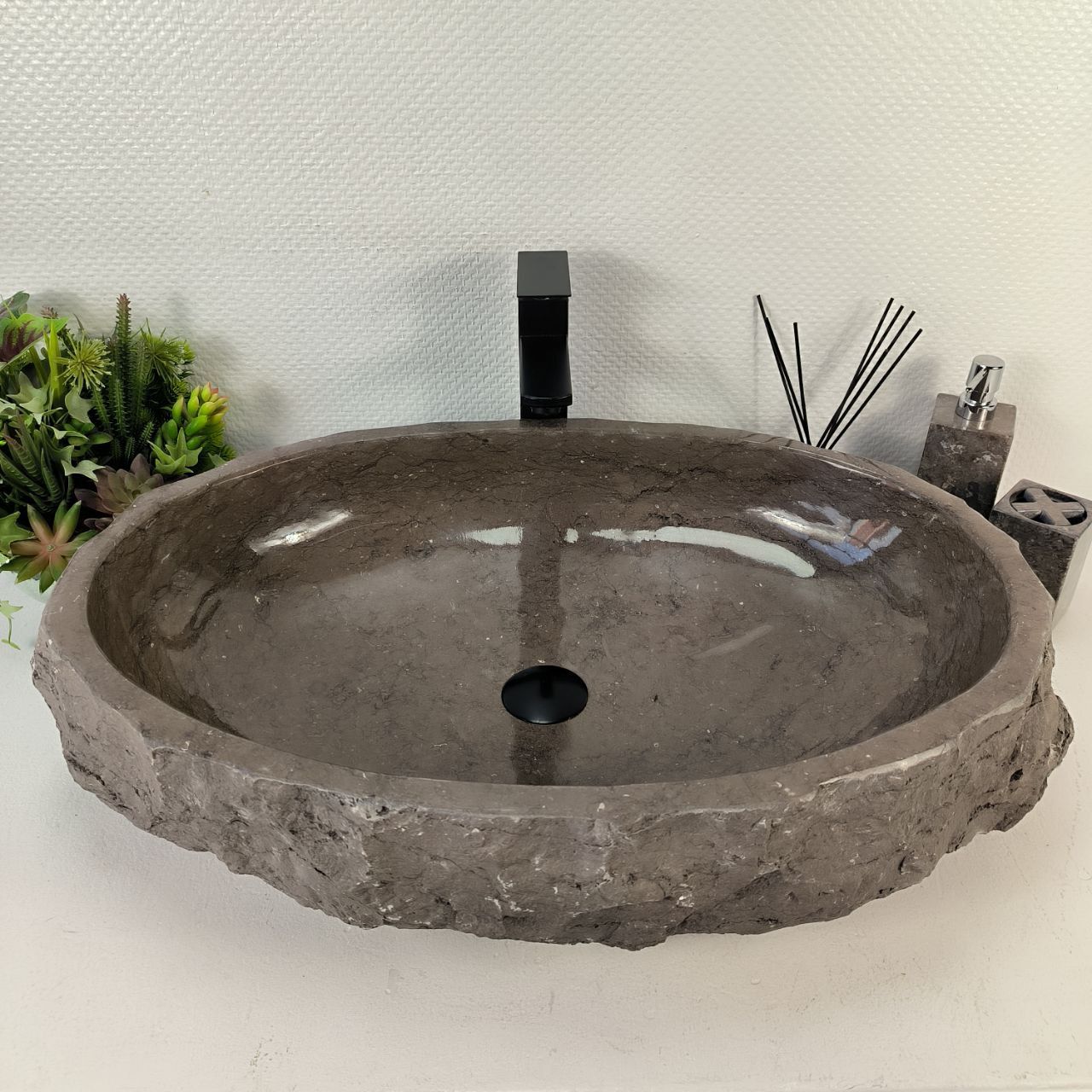 Раковина из мрамора Erozy Grey EM-65567 70*48*16 из натурального камня