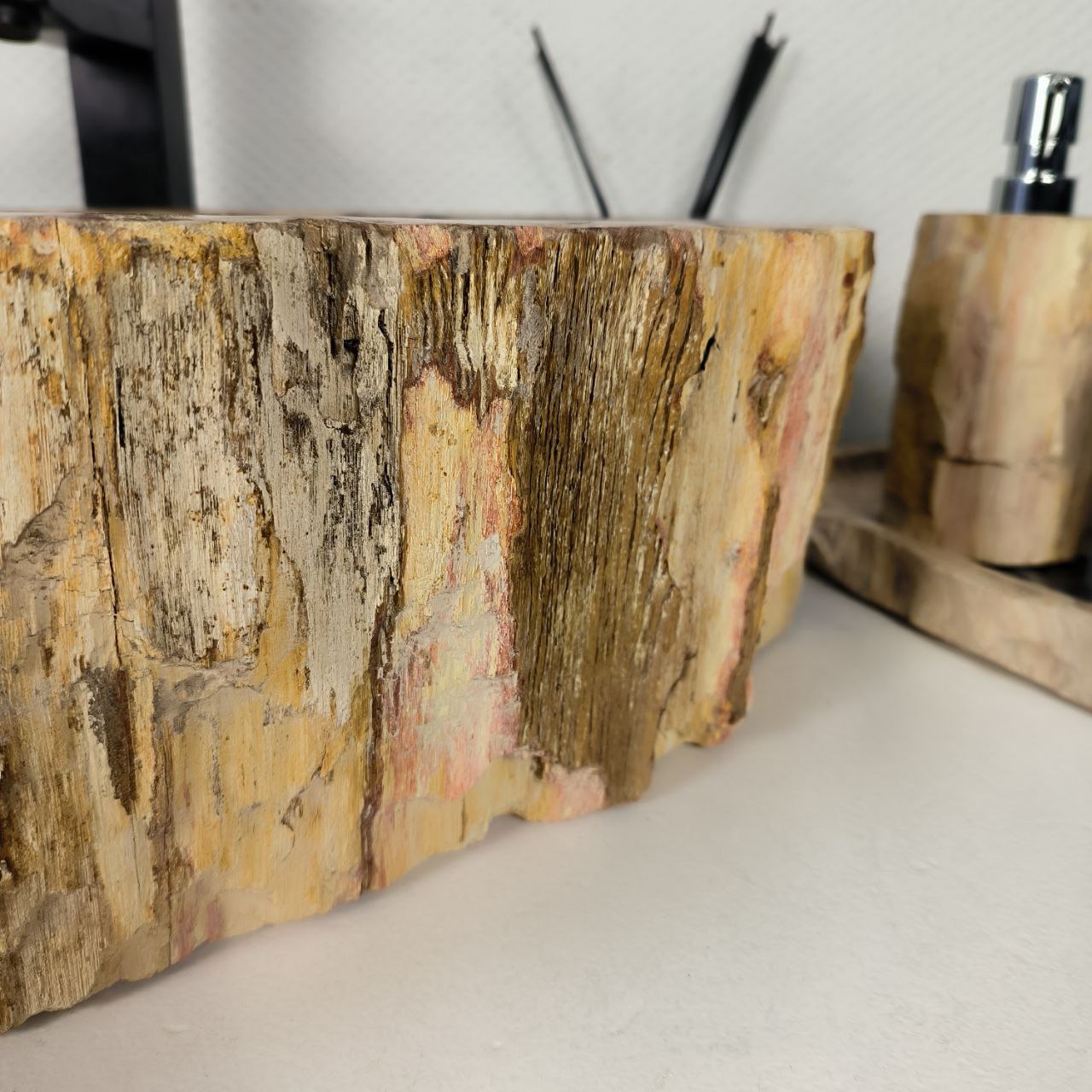 m32qxlimflf01h72ondkv0gyhe2n81ck