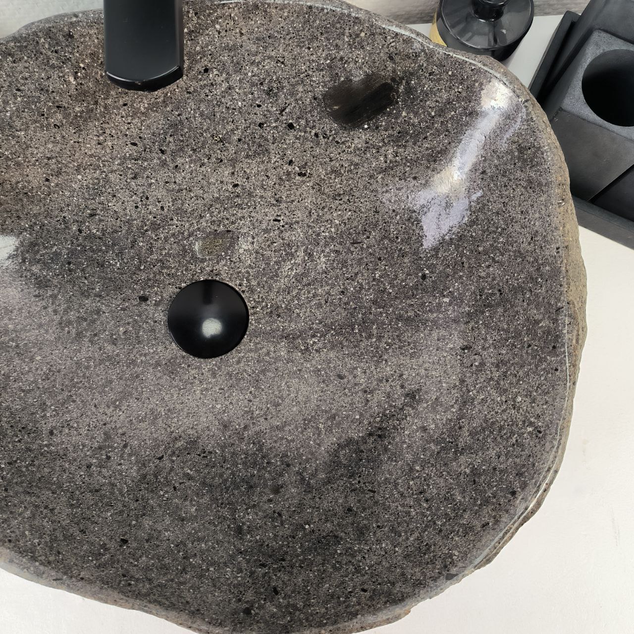 4xu0nrcfigkfcfe8ug2065fbsp349b6g