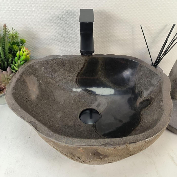 4t6j31t2y2c4in6za7p0mj1l74xj1zvr