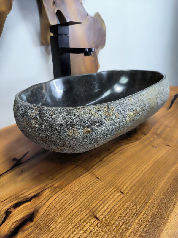 3b183b44-da57-43c7-af7f-36ad707a0a82