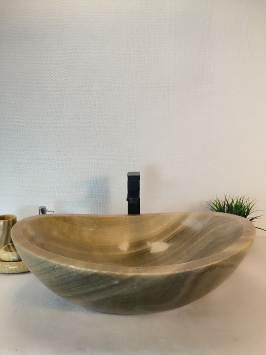 3a92d856-2844-46f2-aac1-a1a72d0cb2ec