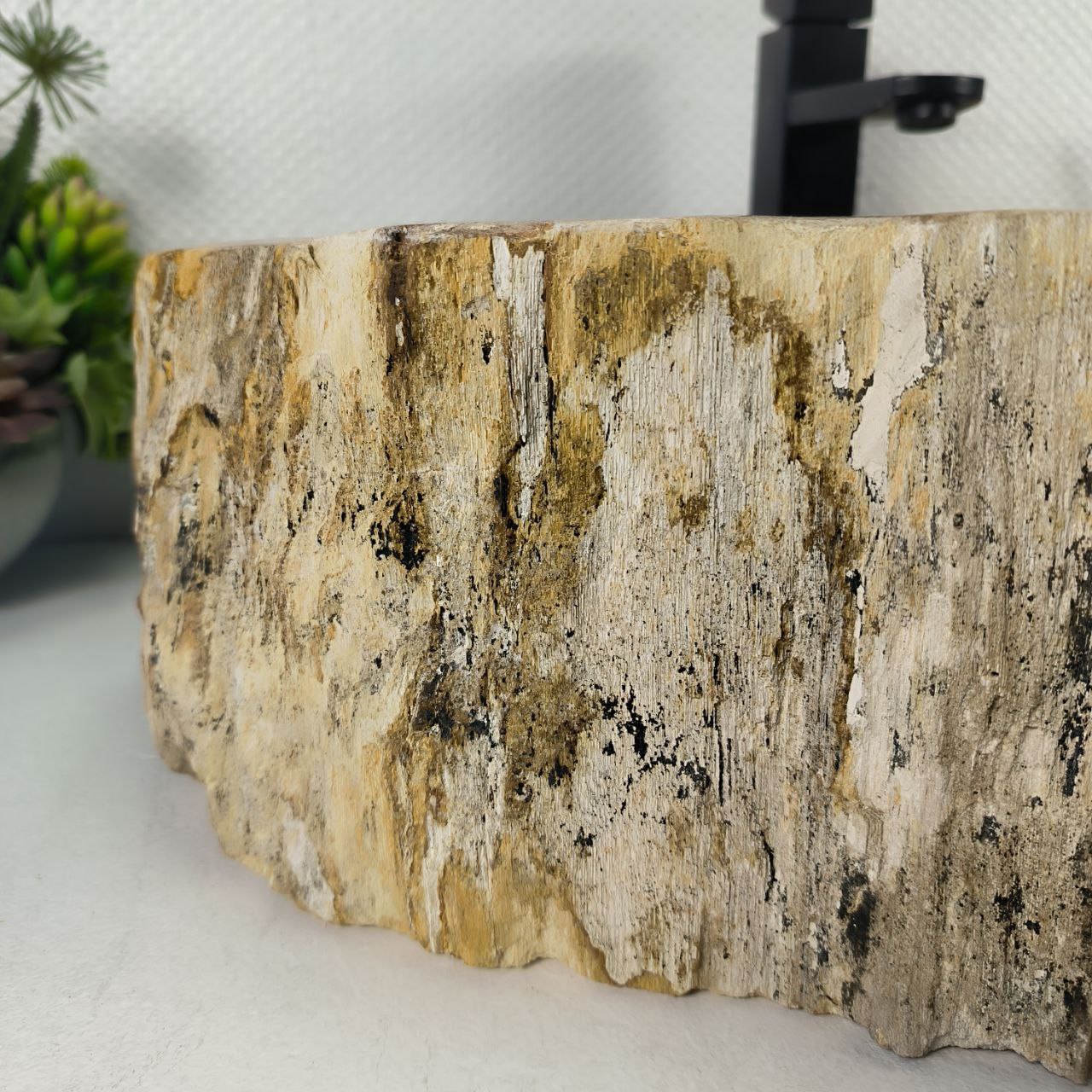 68a5a46qc04b6i2dmlez8fwgp2k9bxz6