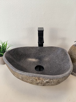 Раковина из речного камня RS-65985 45х34х15 из натурального камня
