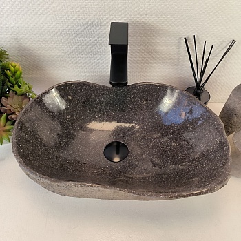 Раковина из речного камня RS-65389 49*33*15 из натурального камня