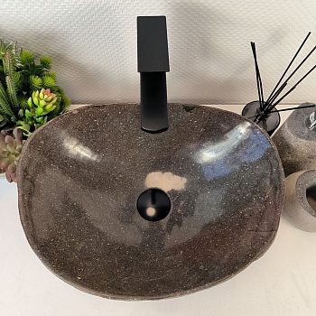 Раковина из речного камня RS-85362  44*33*15 0861