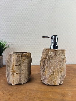 Набор из окаменелого дерева 2 предм NF-66132 дозатор,стакан,