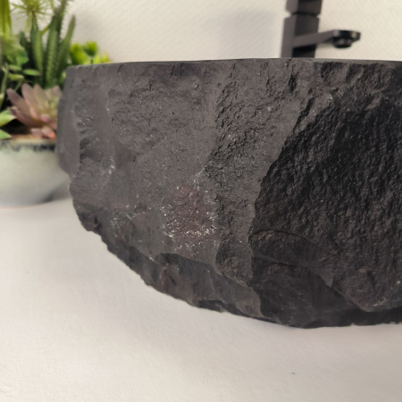 Каменная раковина из андезита Erozy Black EM-04855 (66*45*16) 0038 из натурального камня