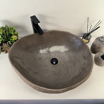 Раковина из речного камня RS-65406 66*54*16 из натурального камня