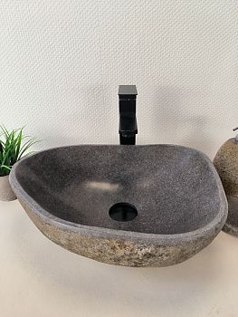Раковина из речного камня RS-65985 45х34х15 из натурального камня