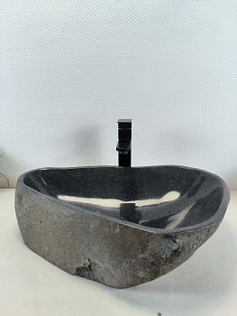 Раковина из речного камня RS-66239 56х38х15 из натурального камня