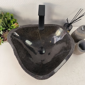 Раковина из речного камня RS-65588 50*41*15 из натурального камня