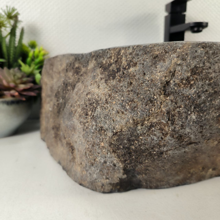 Каменная раковина из речного камня RS-05027 (66*39*16) 0858 из натурального камня