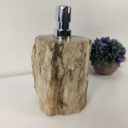 Дозатор для мыла из окаменелого дерева DOD-04710 (11*11*21) 0217 из натурального камня