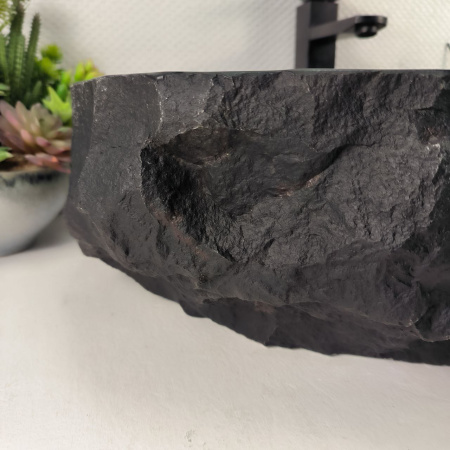 Каменная раковина из андезита Erozy Black EM-05001 (63*43*15) 0039 из натурального камня