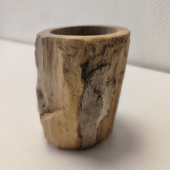 Стакан из окаменелого дерева CO-64232 (15см)