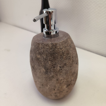 Дозатор из речного камня DRC-03157 (0115)