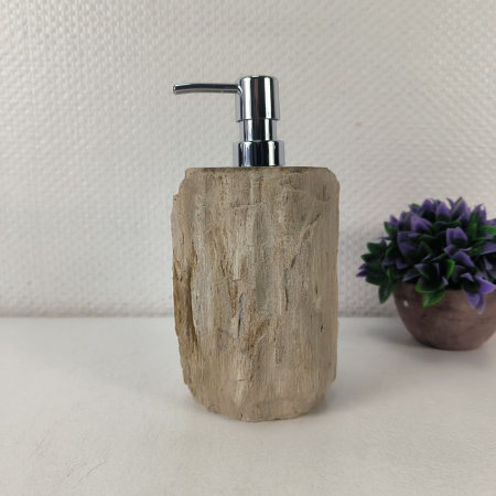 Дозатор для мыла из окаменелого дерева DOD-04704 (11*10*21) 0217 из натурального камня