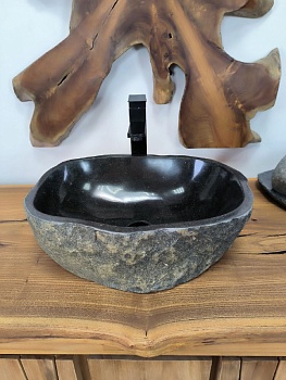 Раковина из речного камня RS-66282 45х35х15 из натурального камня