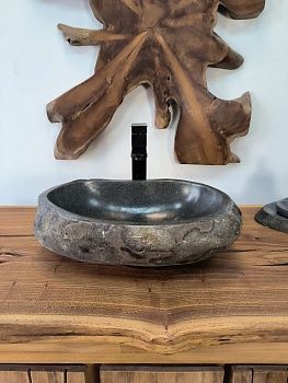 Раковина из речного камня RS-65888 47х32х15 из натурального камня