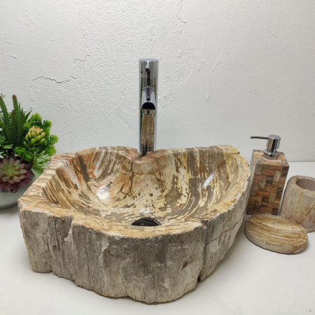 Раковина из окаменелого дерева Fossil Basin OD-01263 (47*35*15) 