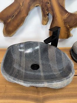Раковина из речного камня RS-66275 46х40х15 из натурального камня