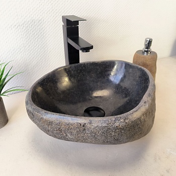 Раковина из речного камня RS-66031 37х33х15 из натурального камня