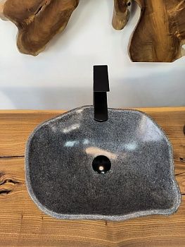 Раковина из речного камня RS-65880 45х36х15 из натурального камня