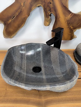 Раковина из речного камня RS-66275 46х40х15 из натурального камня