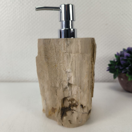 Дозатор для мыла из окаменелого дерева DOD-04711 (10*11*21) 0217 из натурального камня